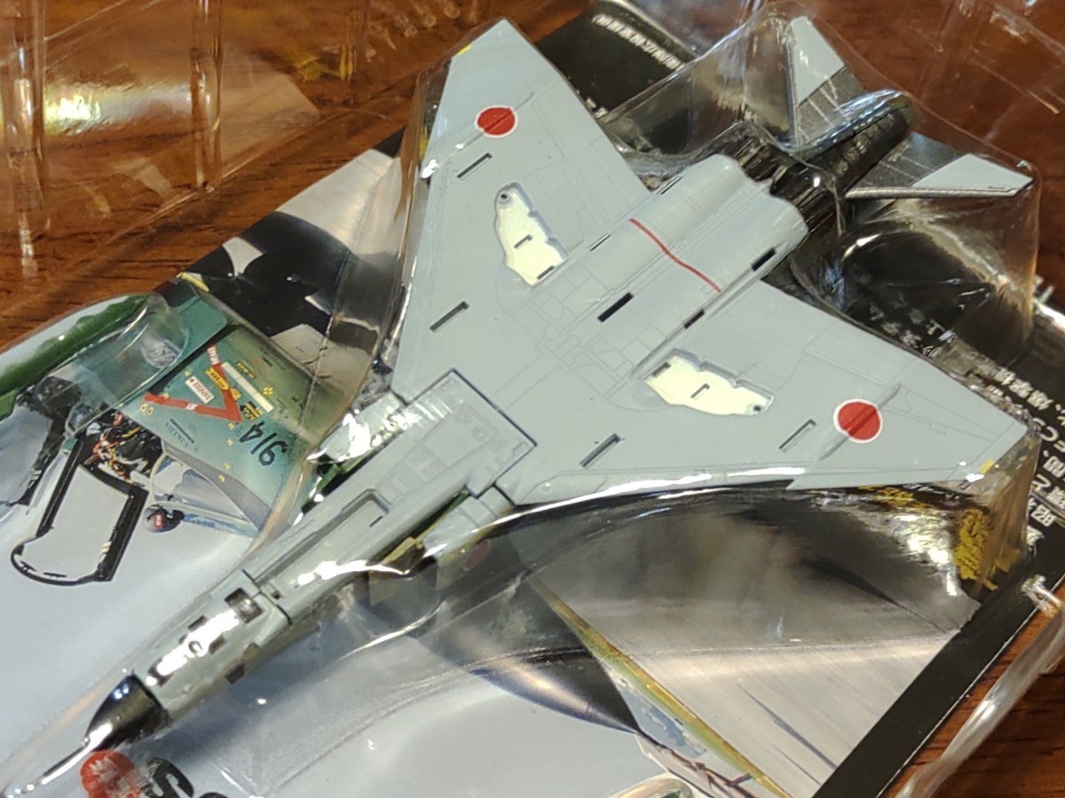 カフェレオ 航空自衛隊の戦闘機 1/144 RF-4E ファントムⅡ 航空総隊 第501飛行隊 航空自衛隊 JWINGS Jウイングの画像3