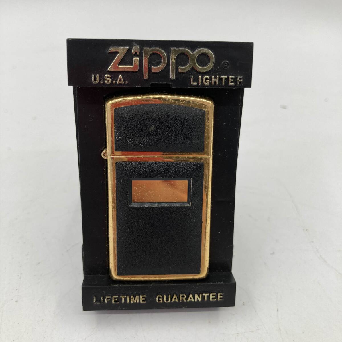 ZIPPO　ジッポー　ライター　オイルライター　ブラック×ゴールド系カラーデザイン　喫煙具　喫煙グッズ★K1114V