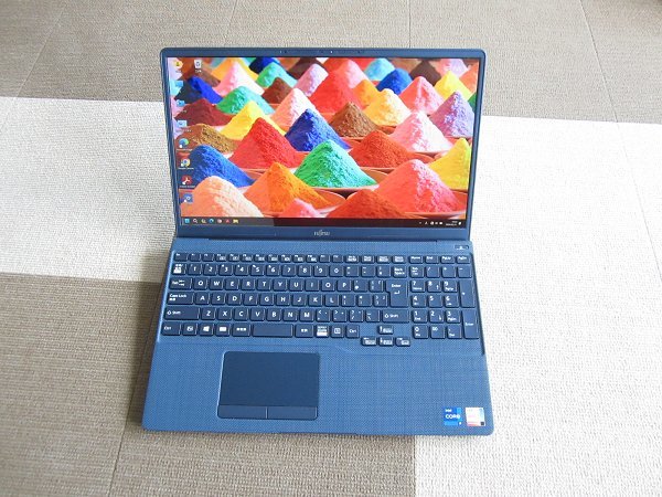 ■美品だと思います■送料込!■第11世代Core i7-1165G7＆1TBモデル■LIFEBOOK TH77/E3■Office Pro 2021入り■_画像4