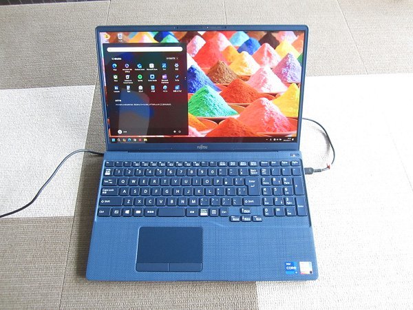 ■美品だと思います■送料込!■第11世代Core i7-1165G7＆1TBモデル■LIFEBOOK TH77/E3■Office Pro 2021入り■_画像1