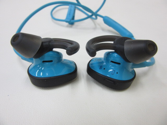 2D294MZ◎BOSE SoundSport wireless headphones (Model AI1) ワイヤレスイヤホン/Bluetooth 動作品 ケース付き◎中古_画像7