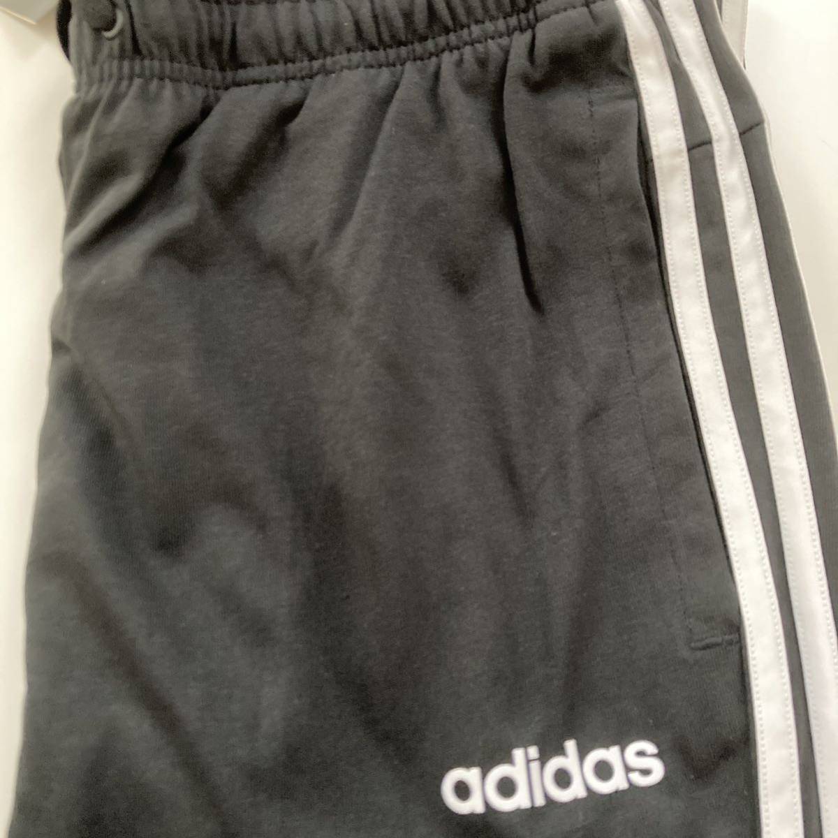 送料込み 新品 アディダス adidas メンズ J/XO 2XL エッセンシャルズスリーストライプステーパードオープンヘム パンツ 税込5,489円_画像3