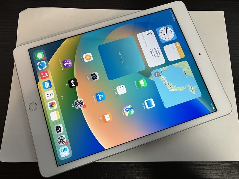 FJ387 iPad 第7世代 Wi-Fiモデル A2197 シルバー 128GB ジャンク ロックOFF_画像1