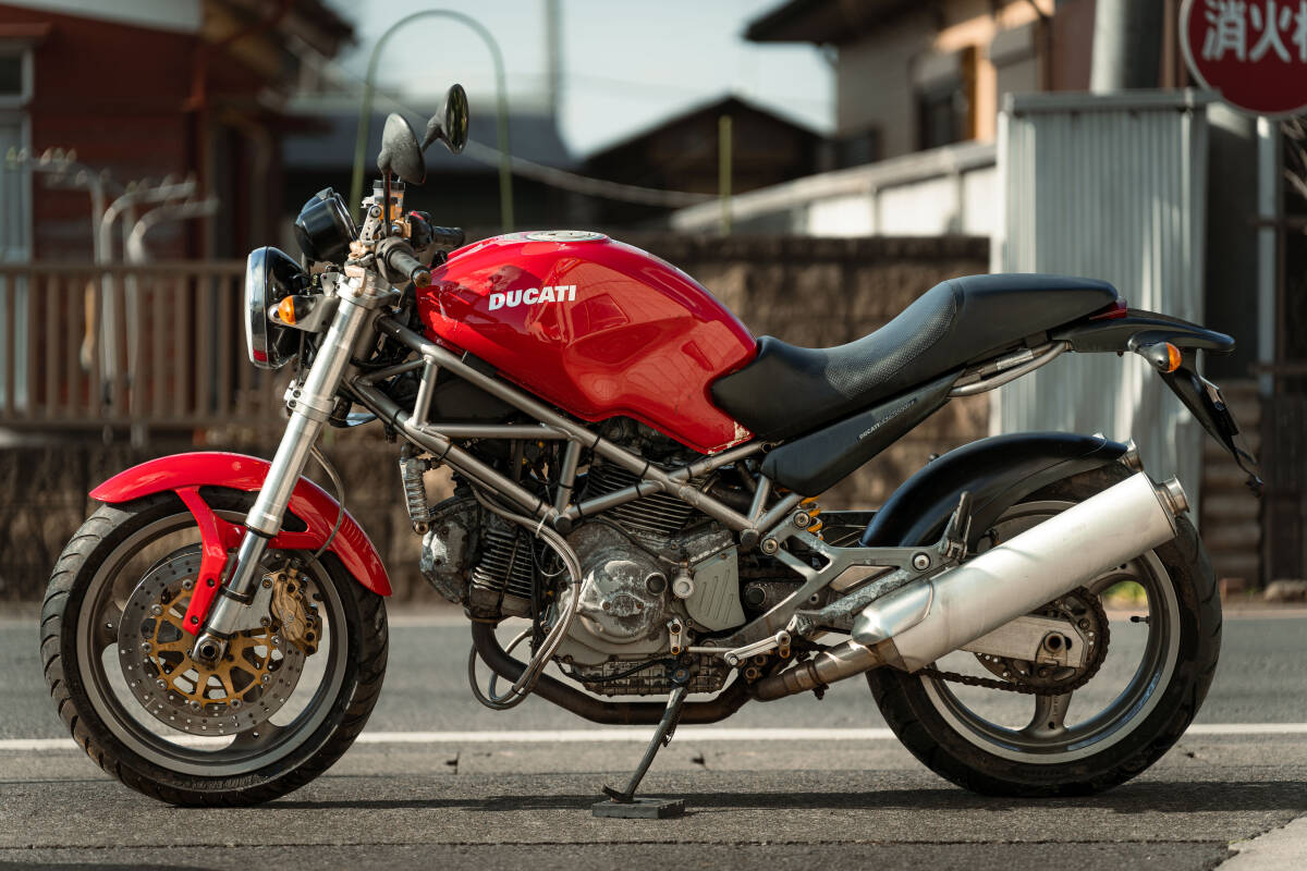 茨城県発 美車 DUCATI M900 ドゥカティ モンスター900 IE インジェクション エンジン始動_画像4