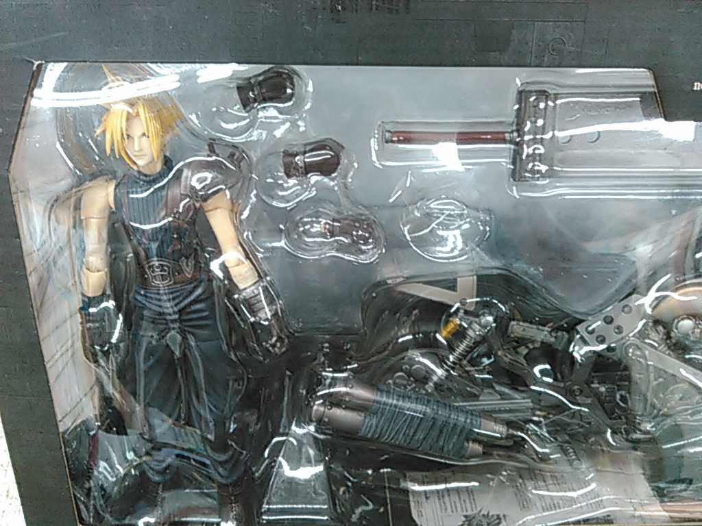 Hd9655-101♪【100】ファイナルファンタジーVII PLAY ARTS Vol.1 no.0 クラウド・ストライフ&ハーディ＝デイトナ 欠品あり_画像2