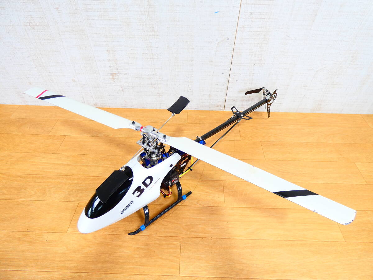 ◎ジャンク ラジコン ヘリコプター JABO 3D スタートアップセット キャリーケース付き まとめて 総重量約5.4㎏ 通電のみ動確　＠140(2)_画像2
