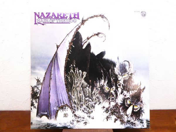 S) NAZARETH ナザレス 「 HAIR OF THE DOG 人食い犬 」 LPレコード 国内盤 BT-5202 @80 (Z-30)_画像1