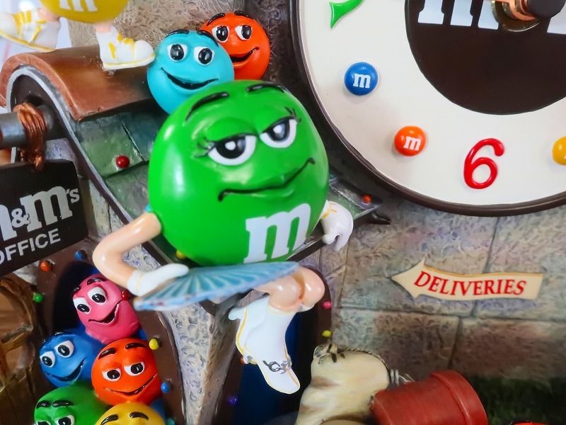 爆レア★絶版★m&m's エムアンドエムズ ダンバリーミント クロック 置時計 城型工場 1点のみの画像7