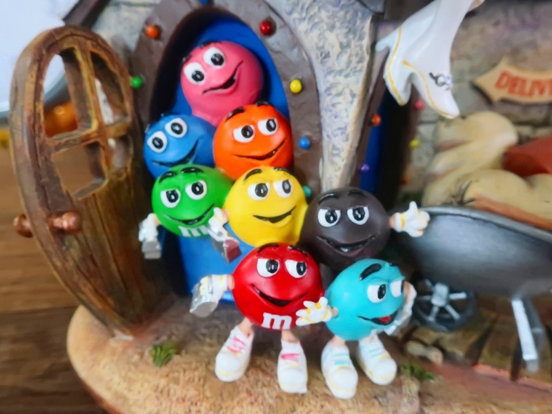 . редкость * распроданный *m&m\'s M and M z Dan Bally мята часы настольные часы замок type завод 1 пункт только 