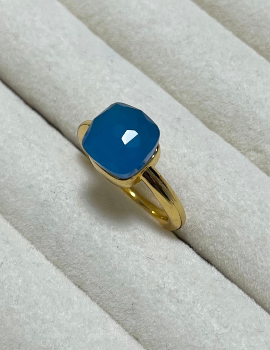 051ブルー×ゴールドキャンディーリング指輪ストーン ポメラート風ヌードリング ブルー キャンディーリング ポメラート風