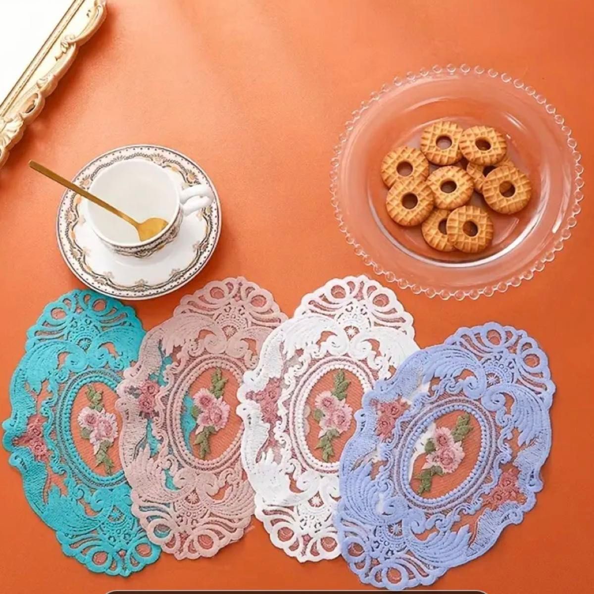 新品 2枚セット レース 刺繍 お花 コースター マット ホワイト テーブル キッチン カフェ ランチ ディナー おやつ 食事