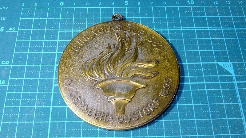 レア 美品 1980年　ロシア ソビエト連邦国章　モスクワオリンピック 五輪大会　記念品　メダル 記章 勲章 章牌 スーベニア 記念品 記念章