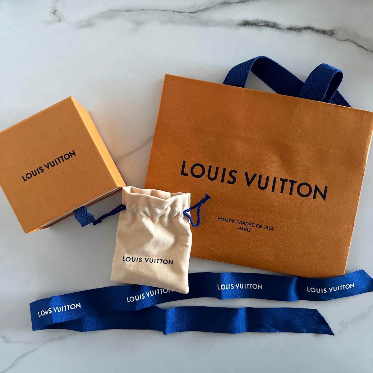 ルイヴィトン 紙袋 LOUIS VUITTON ショッパー ショップ袋|Yahoo ルイヴィトン 紙袋 LOUIS VUITTON ショッパー ショップ袋|Yahoo