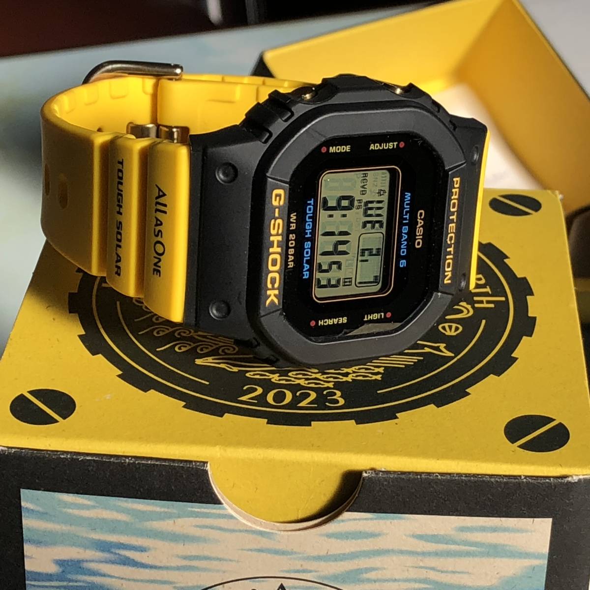 美品　カシオ　G-SHOCK イルクジ GMD-W5600K-9JR_画像1