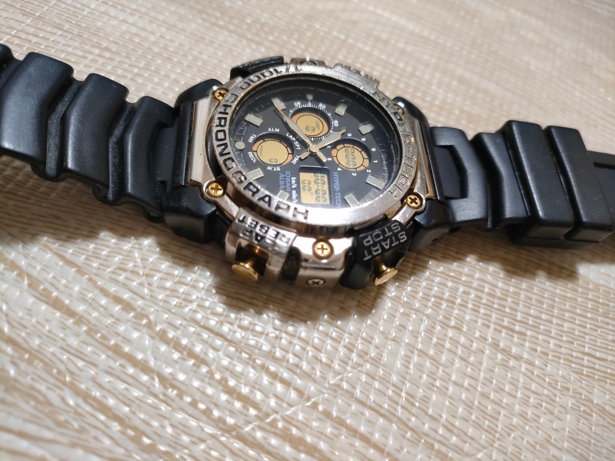 SEIKO ALBA HYPER TECH 1/1000 CHRONOGRAPH V081-8000 腕時計 SEIKO ALBA HYPER TECH 1/1000 CHRONOGRAPH V081-8000 腕時計
