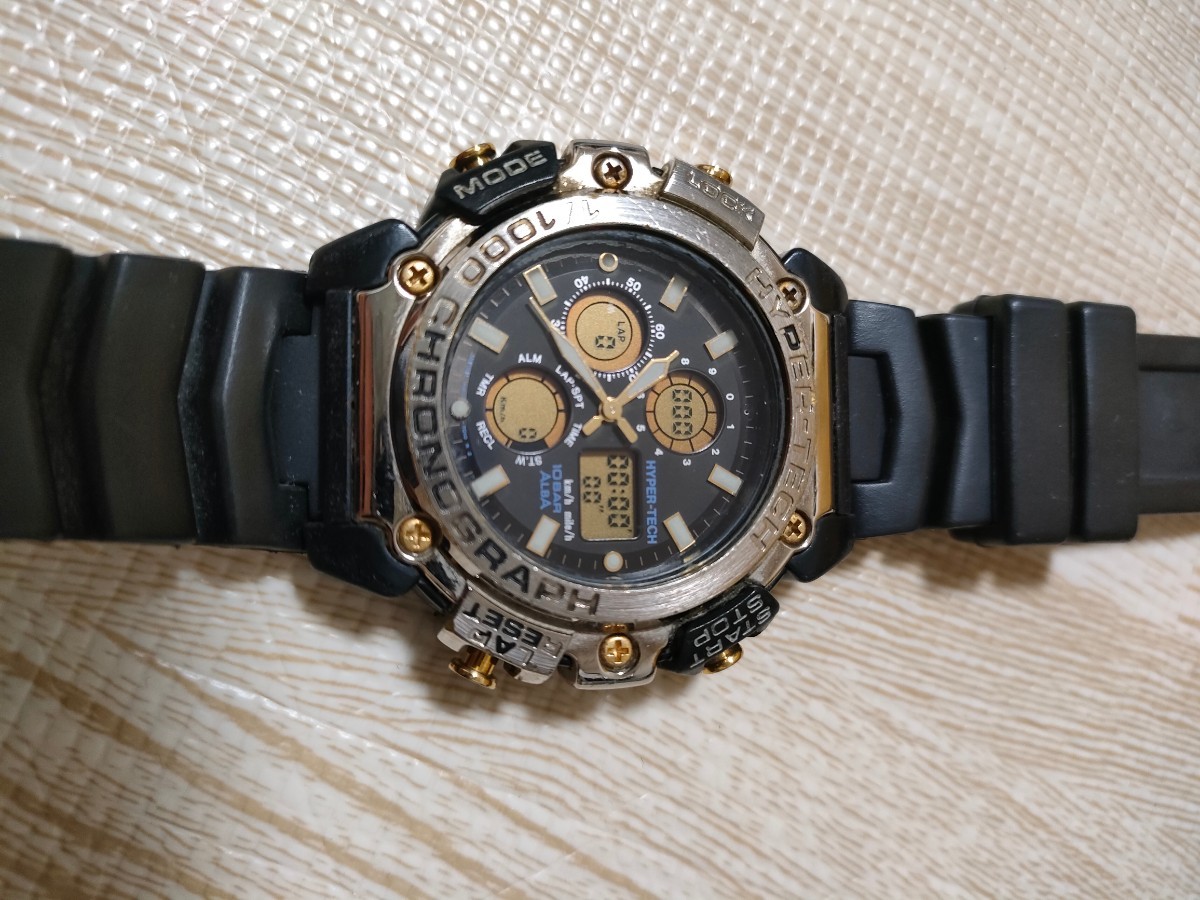 ジャンクレトロ 腕時計 SEIKO ALBA HYPER-TECH 1/1000 CHRONOGRAPH V083-7010 ブラック盤 電池交換済 セイコー _画像2