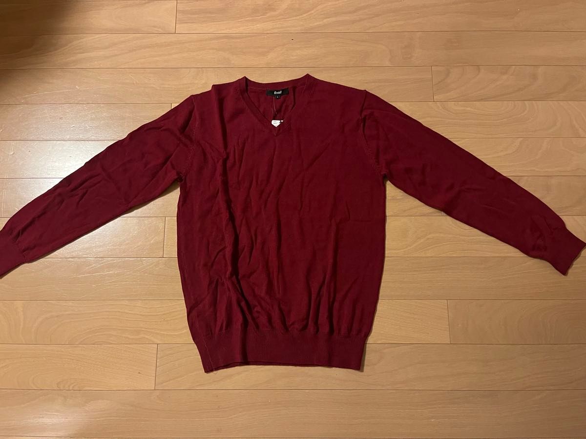 セーター　赤色 長袖