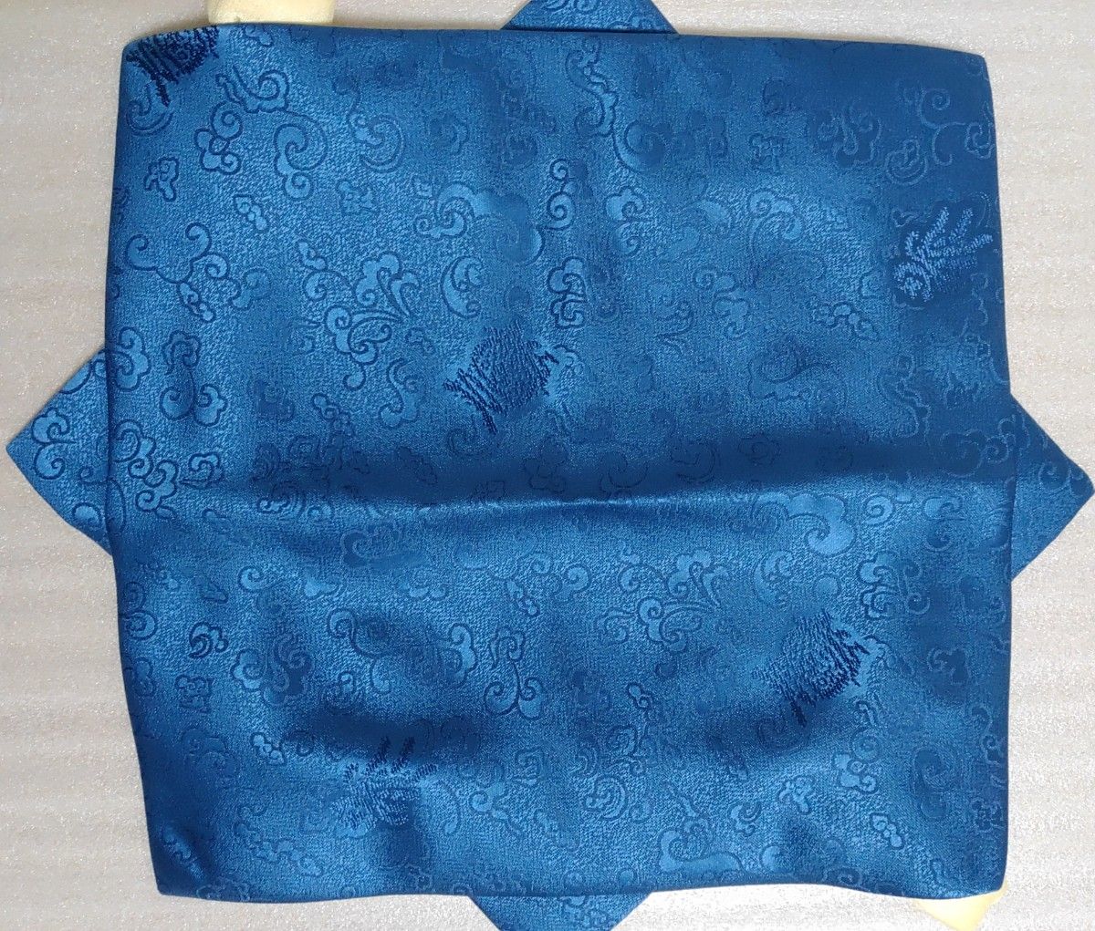 韓国工芸品巾着＆ティシュ、小物入れ ポーチ　3点セット 未使用品★クーポン使用するとお安くなります。