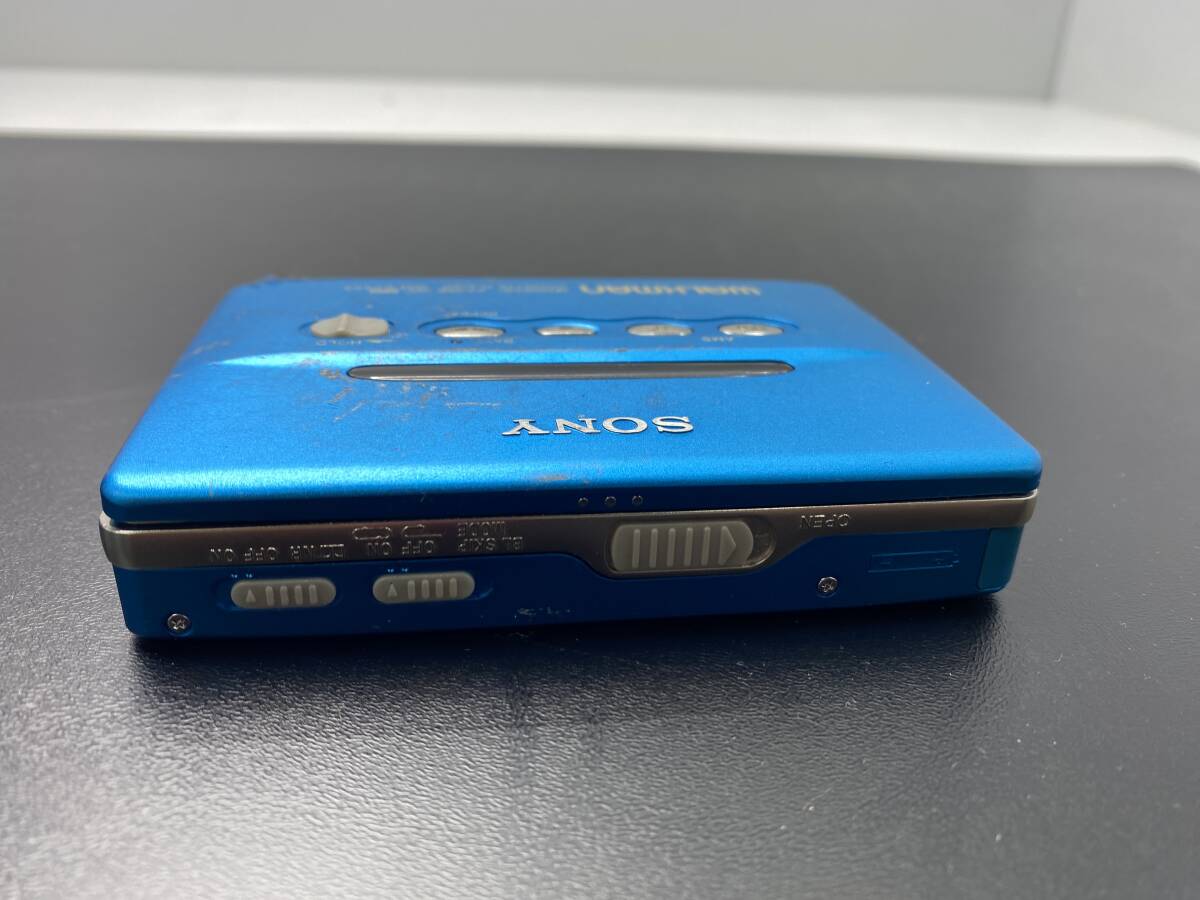 ★SONY ソニー★WM-EX555 WALKMAN ウォークマン カセットプレーヤー【中古/現状品/動作未確認ジャンク】_画像4