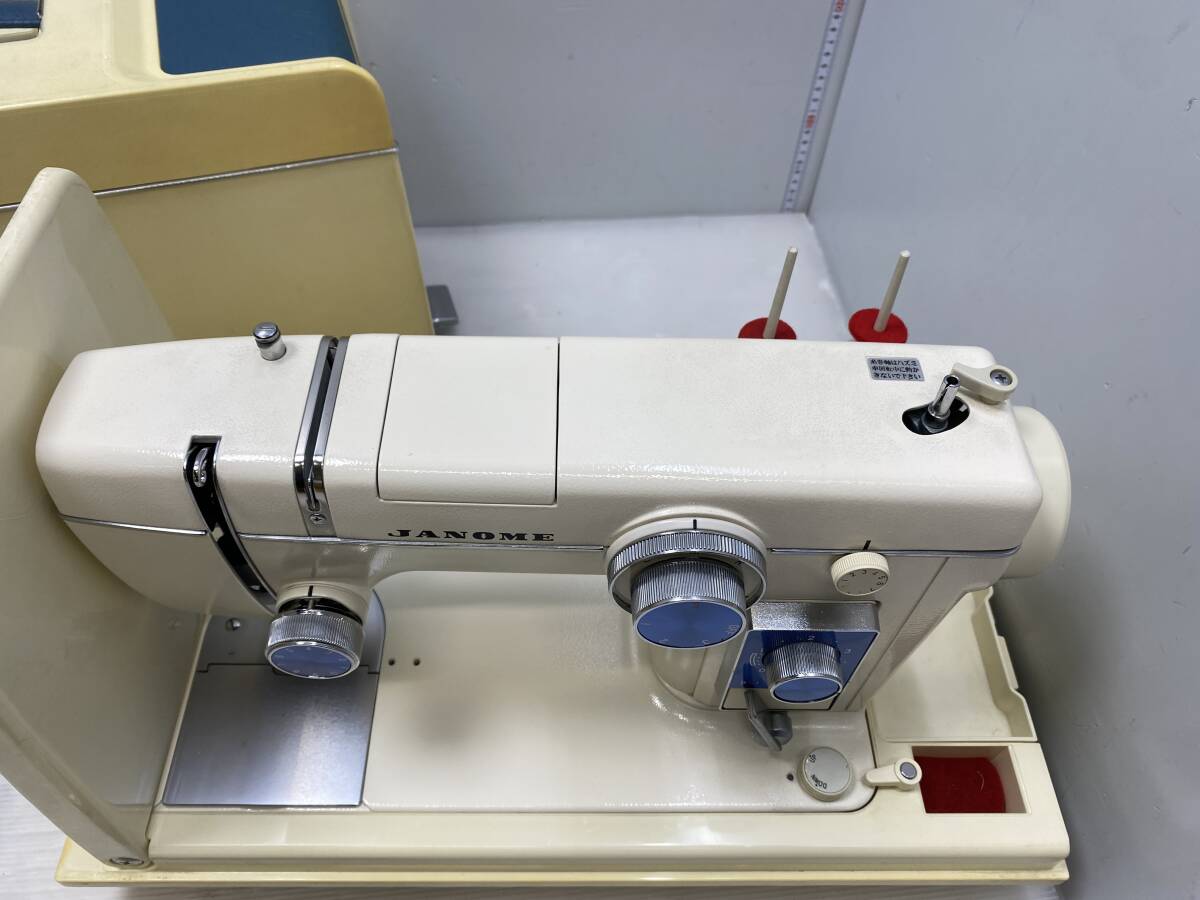 ⑩★JANOME ジャノメ★MODEL804 カム付き アンティーク ミシン ハンドクラフト【中古/現状品/動作未確認ジャンク】_画像5