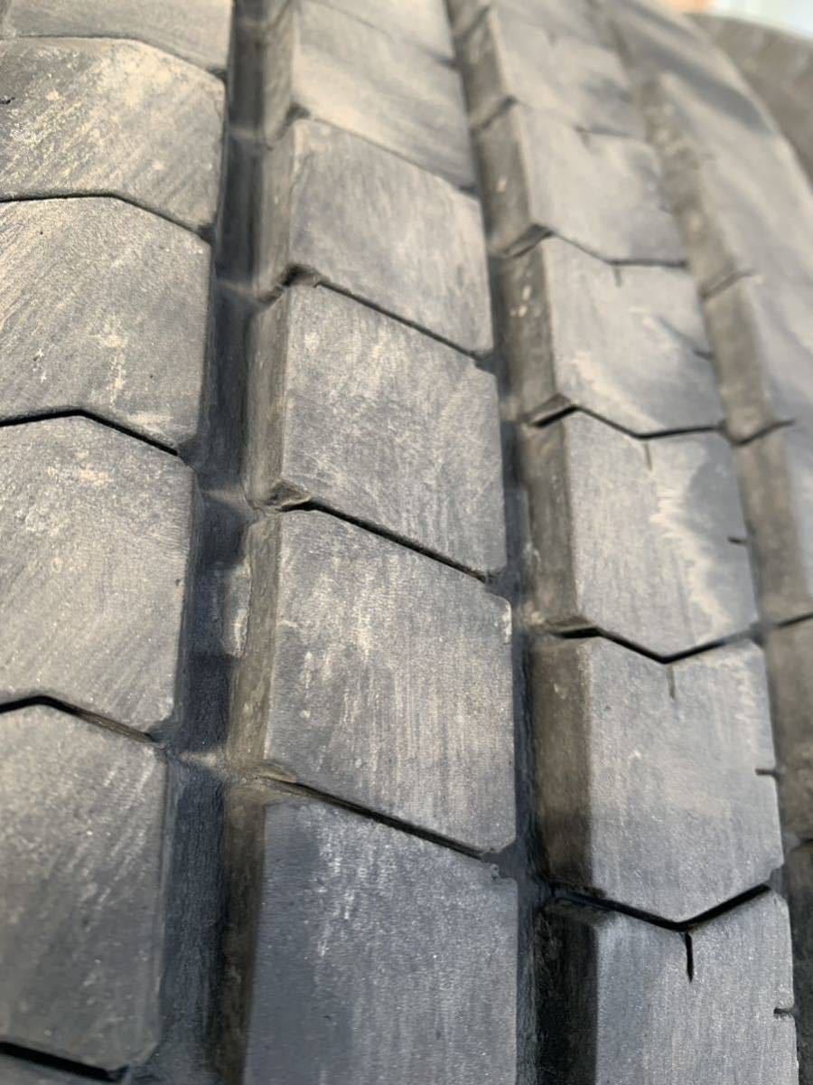 送料込み！215/70R17.5 BRIDGESTONE R170 TCOT 19年製 7~9mm 中古トラックタイヤ２本セット_画像3