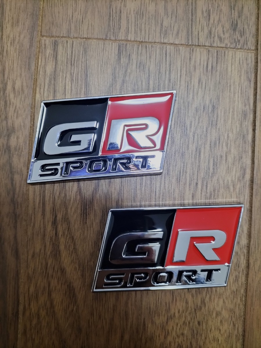 GR Sport 3D エンブレム 裏両面テープ 3.7X5.8金属製TOYOTAトヨタ86ヤリス ChRの画像1