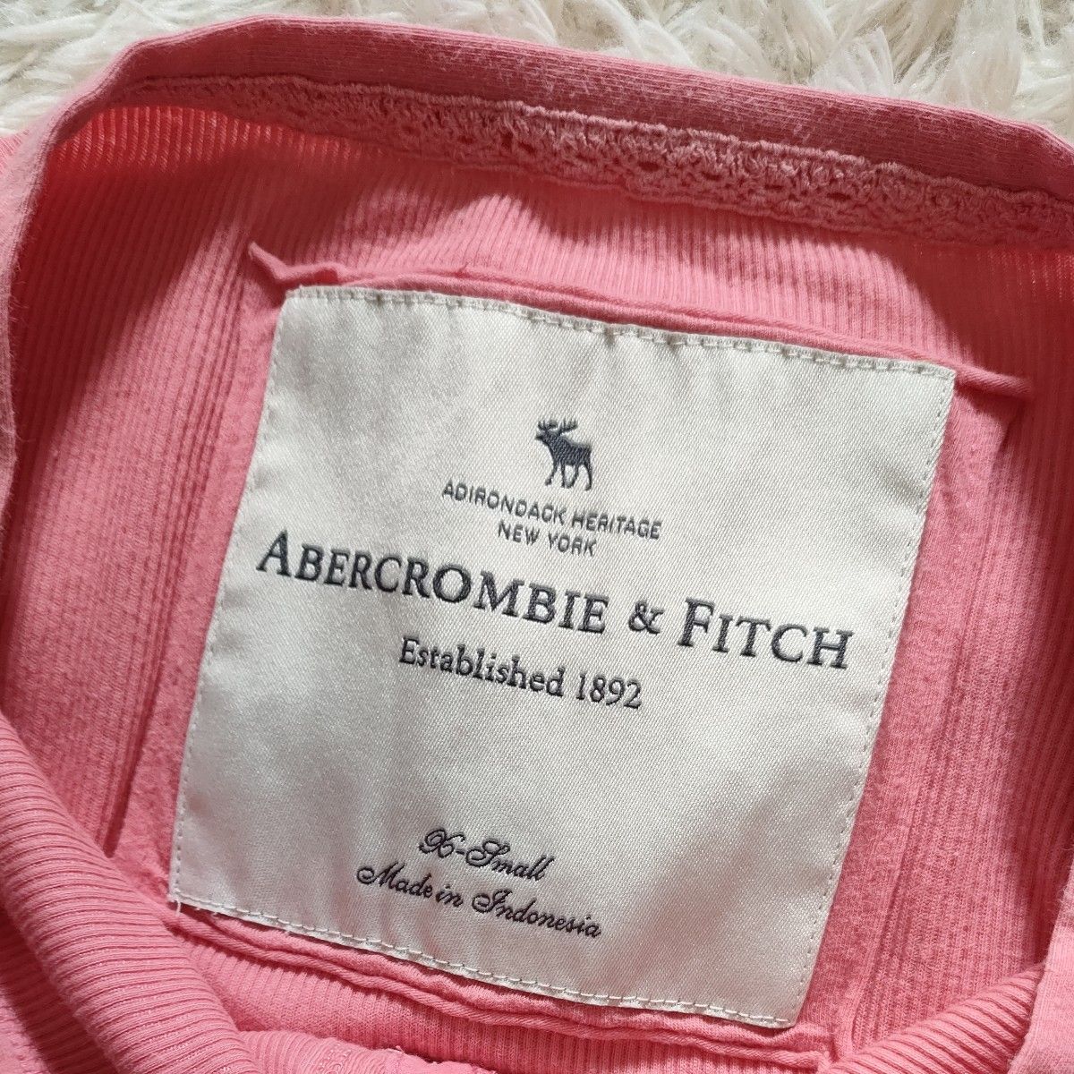 ユニクロ花柄ロングワンピース　カーディガンS・abercrombie&fitchピンクノースリーブXS　2点セット 