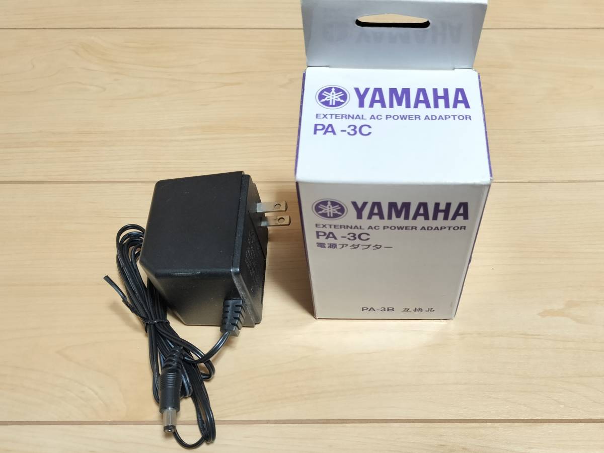 ★送料無料★ヤマハ 電子キーボード用 ACアダプター PA-3C DC12V 0.7A _画像1