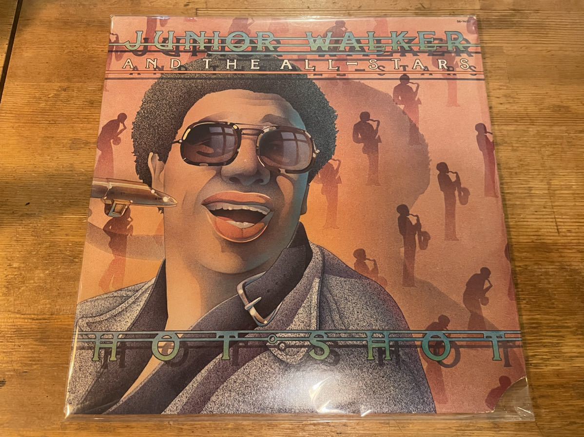 JUNIOR WALKER AND HIS ALL-STARS HOT SHOT LP US ORIGINAL PRESS!! H-D-H プロデュース！GROOVY MELLOW「WHY CAN'T WE BE LOVERS」_画像1