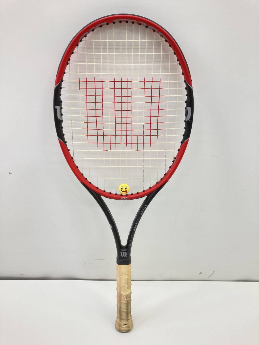 ★◆【USED】Willson テニスラケット 硬式 ROGER FEDERER EDITION PRO STAFF 26 赤×黒 ウィルソン 120サイズ_画像1