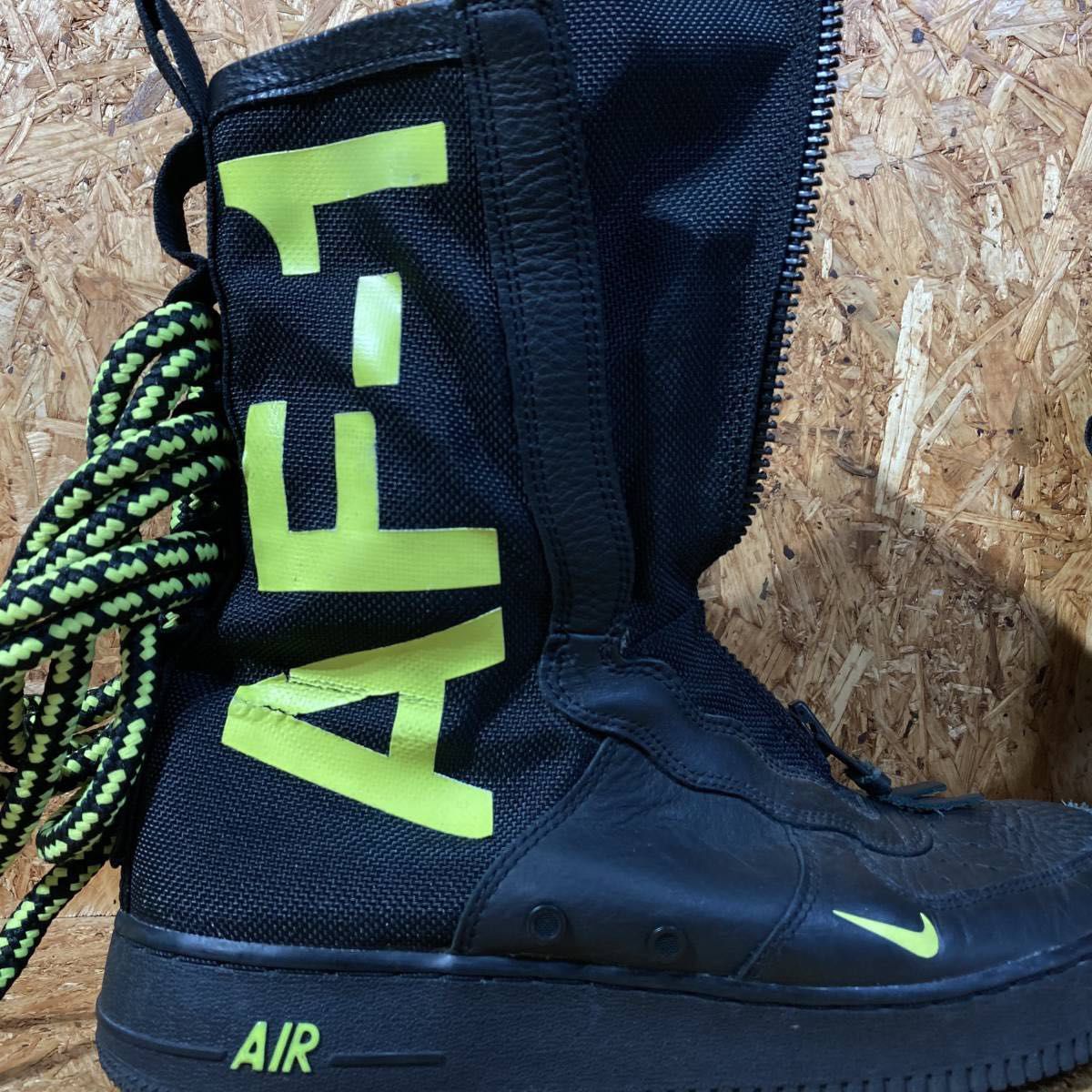 NIKE SF AF1 US9 27cm スペシャル フィールド エア フォース ブーツ ハイカット AA1128