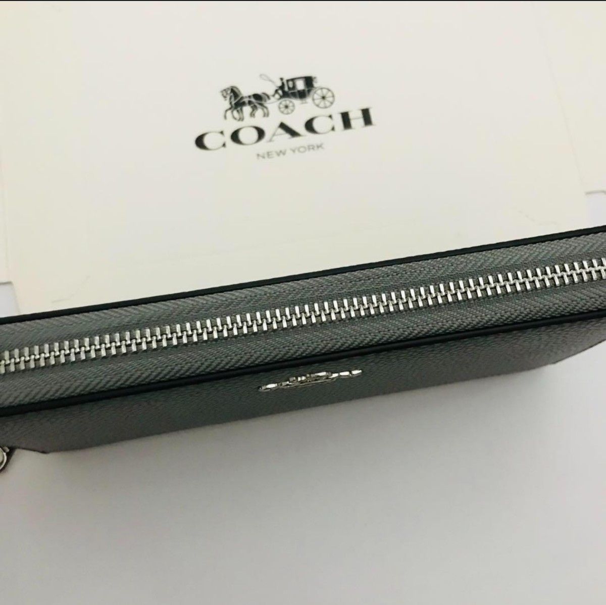 COACH コーチ 長財布 レディースのグレー色新品財布|Yahoo COACH コーチ 長財布 レディースのグレー色新品財布|Yahoo