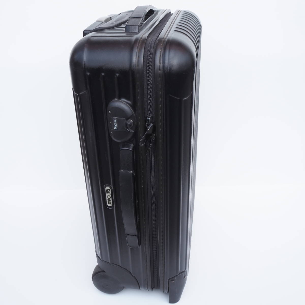 機内持ち込みサイズ リモワ RIMOWA リモワ SALSA 2輪 35L スーツケース キャリーケース ブラック 黒 851.52_画像3