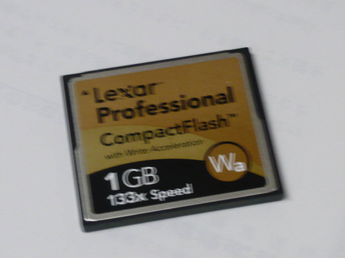 動作保証！LEXAR CFカード 1GB Professional ①_画像1