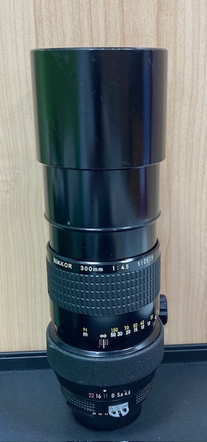 【4388】ニコン NIKON NIKKOR 300mm 1：4.5 F4.5 カメラレンズの画像1