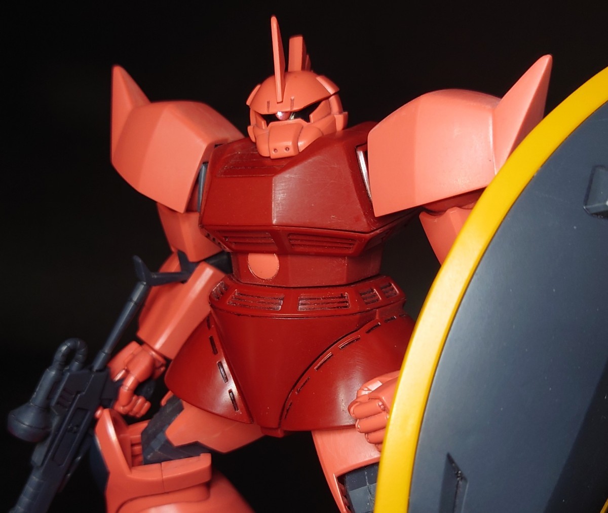 Yahoo!オークション - HG 1/144 機動戦士ガンダム シャア専用 Yahoo!オークション - HG 1/144 機動戦士ガンダム シャア専用