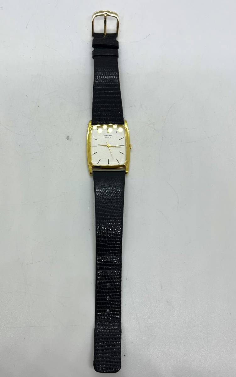 中古 SEIKO セイコー ゴールドスクエア ビンテージ メンズ腕時計 クォーツ ３針 稼働確認 電池切れ/2862-2の画像5