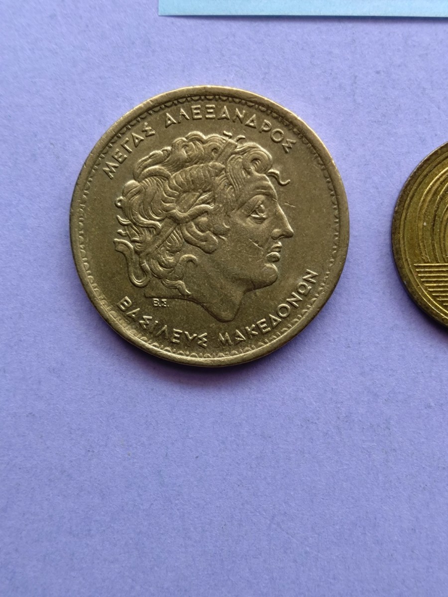 外国コイン　ギリシャ　(Rー８３８)　１００ドラクマ硬貨　１９９２年　_画像3