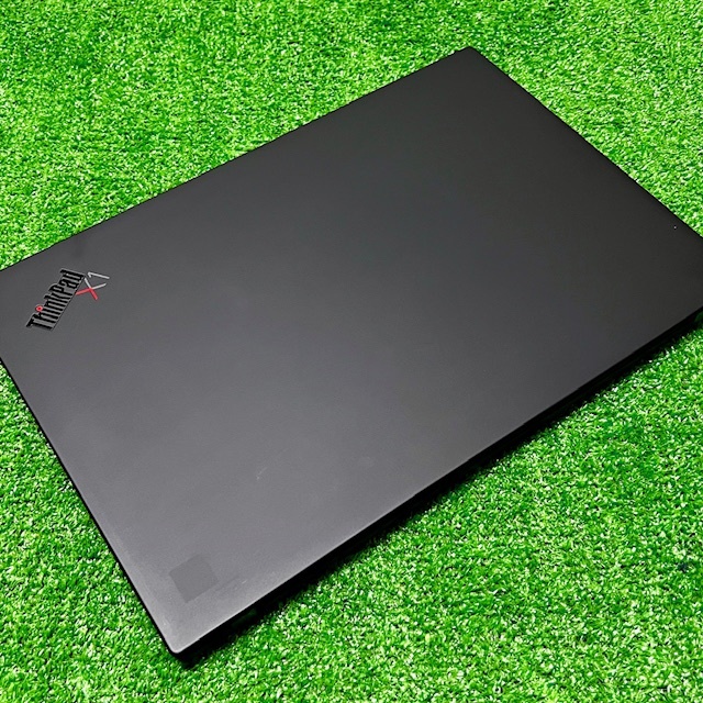 ◇極美品級◇第10世代最上級ハイスペック！【 Lenovo ThinkPad X1 Carbon Gen8 】Corei7-10610U！NVMeSSD512GB！RAM16GB！Windows11Pro_画像4