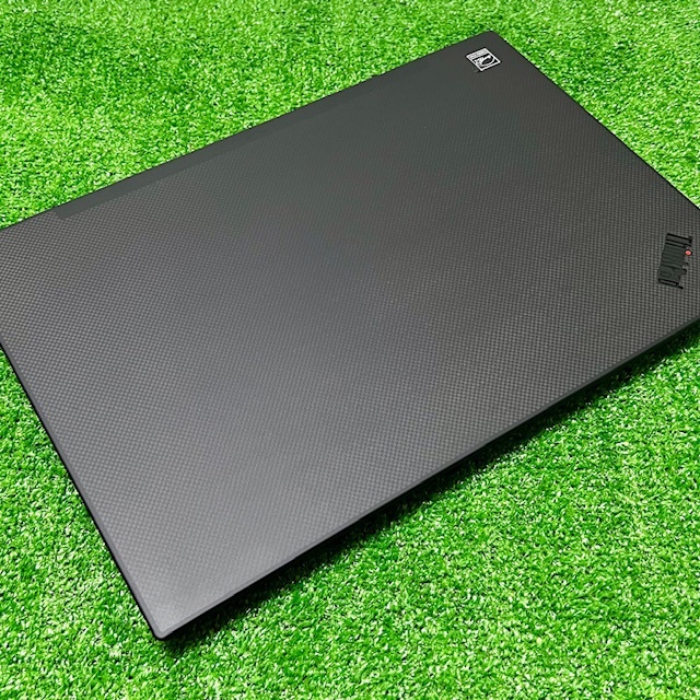 2020！使用浅◇極美品◇【 Lenovo ThinkPad P1 Gen2 】Corei7-9850H！新品NVMeSSD2TB！RAM32GB！4K！NVIDIAグラボ！Office2021 /Windows11