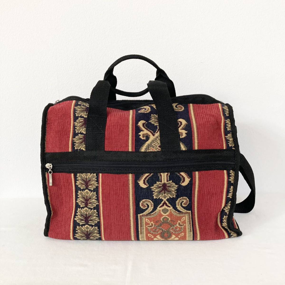  неиспользуемый   Бостон  сумка   плечо   идет в комплекте   ткань   ... ткань  подобно   дизайн   экзотичный  ... ... ...  красный   бежевый   черный  цвет   путешествие 