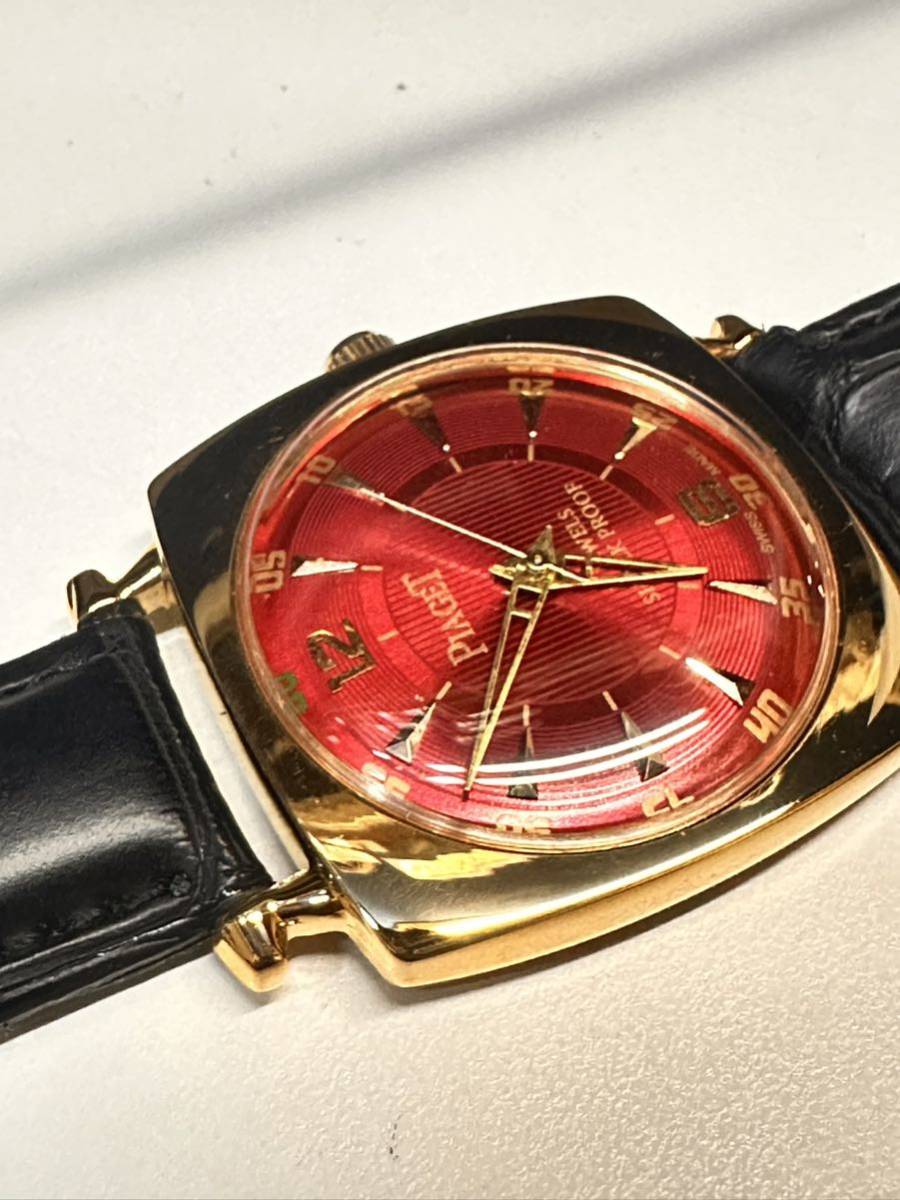 ヴィンテージ　ピアジェPIAGET レッドダイヤル手巻きメンズ腕時計　17jewels 1980から1989年スイス製 再生品_画像10