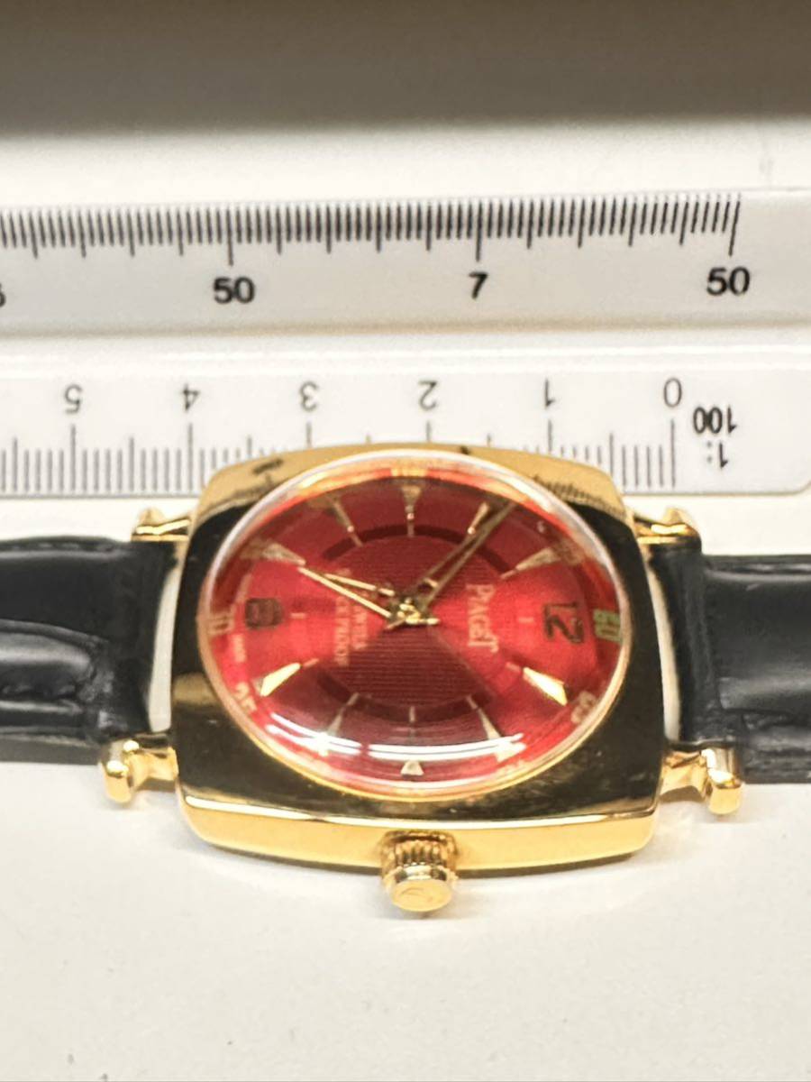 ヴィンテージ　ピアジェPIAGET レッドダイヤル手巻きメンズ腕時計　17jewels 1980から1989年スイス製 再生品_画像8