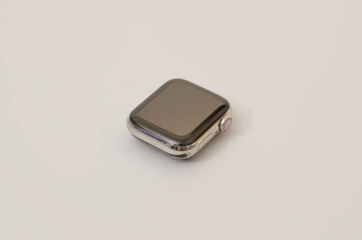 Apple Watch Series 6 GPS＋Cellularモデル 40mm ステンレススチールケース ミラネーゼループ M06U3J/A_画像6