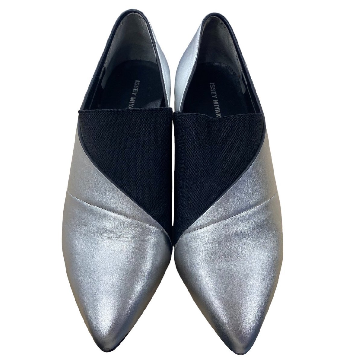 ◆◇◆ ISSEY MIYAKE UN イッセイミヤケ ユナイテッドヌード パンプス サイズ36 シルバー ブラック 黒 レザー UNITED NUDE 中古品 USED_画像2