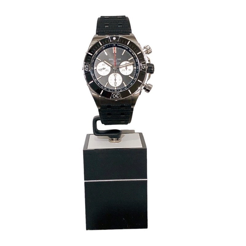  Breitling BREITLING super Chronomat BO1 44 AB0136 silver × black stainless steel wristwatch men's used 