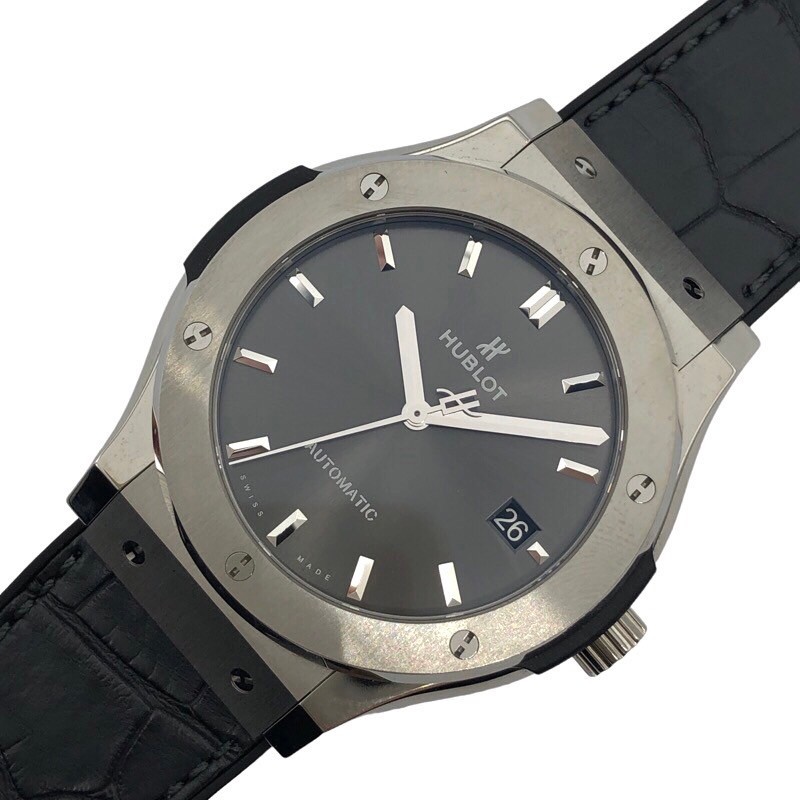 ウブロ HUBLOT クラシックフュージョン　チタニウム　レーシンググレー 511.NX.7071.LR チタン 腕時計 メンズ 中古