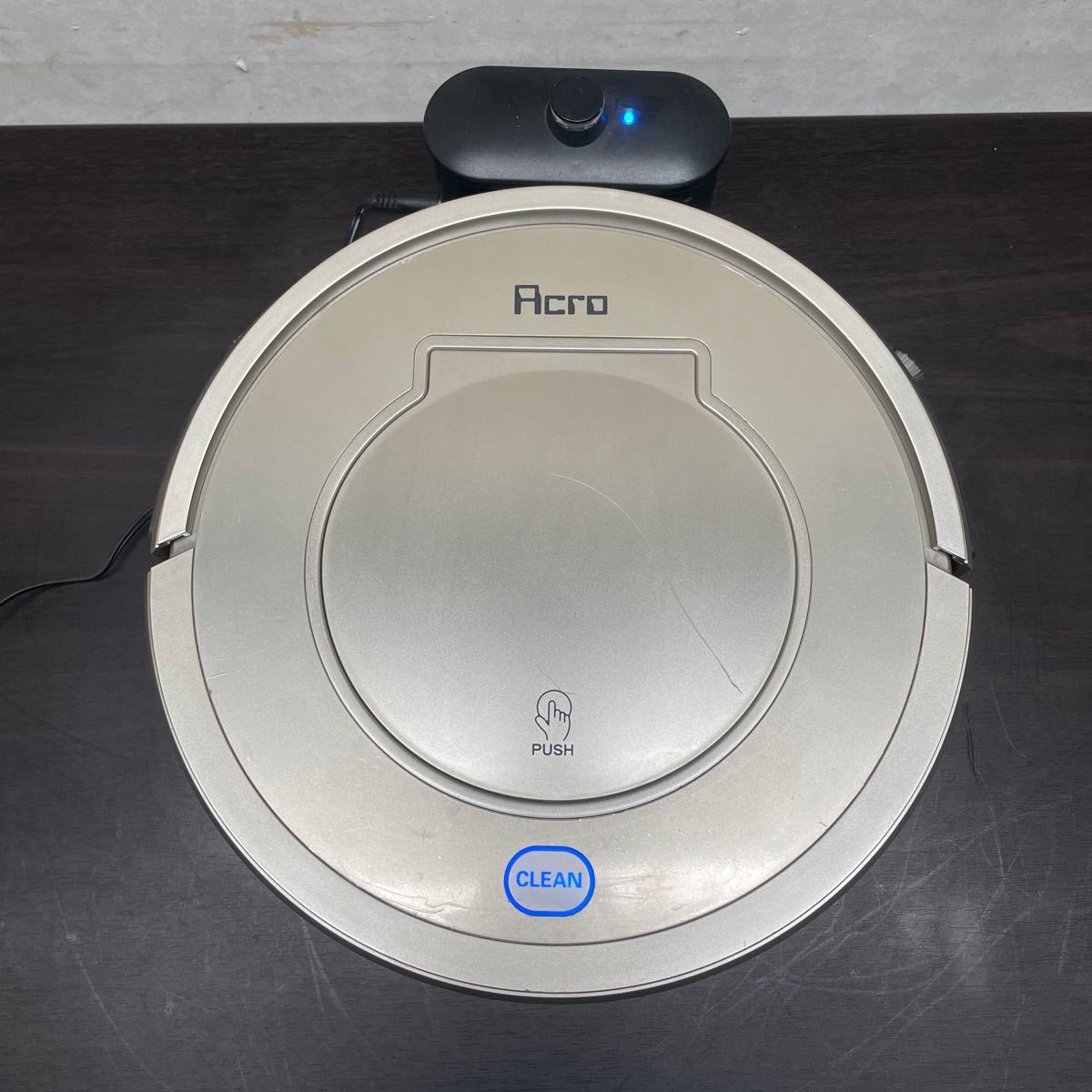 Acro robot vacuum cleaner BL-100 16 year made * junk *