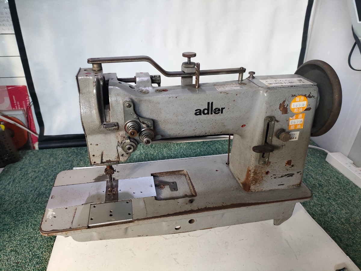 管理96(中古現状、即発送)ADLER / アドラー 工業用ミシン 　2本針　167-273 SM63 _画像1