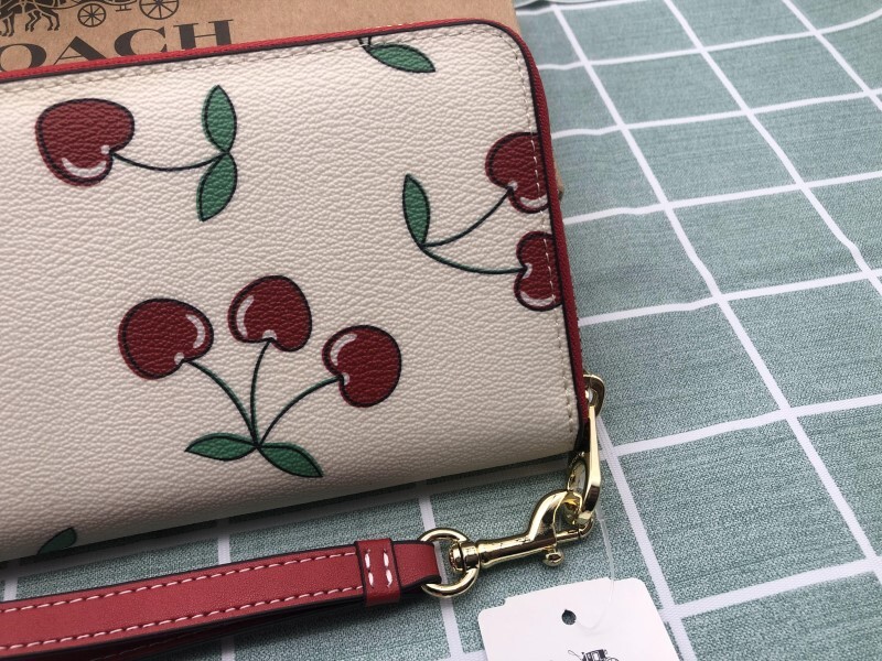 COACH コーチ 財布 長財布 レディース ウォレット プレゼント サクランボ 贈り物 レザー ラウンドファスナー ブランド 新品 未使用 A163_画像8